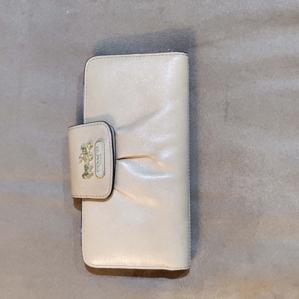 Coach wallet